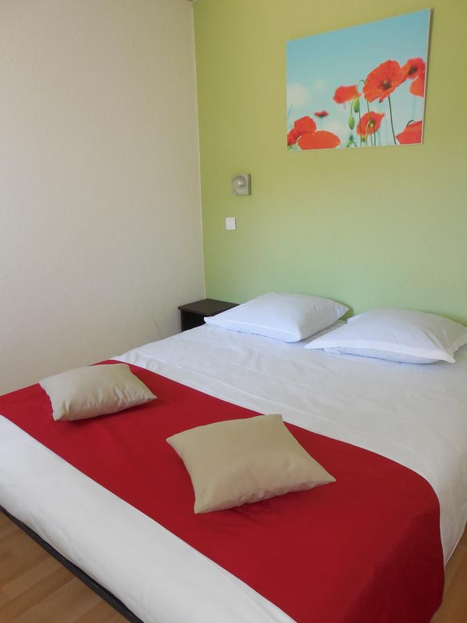 Vvf Sud Aveyron Hotell Brusque Exteriör bild
