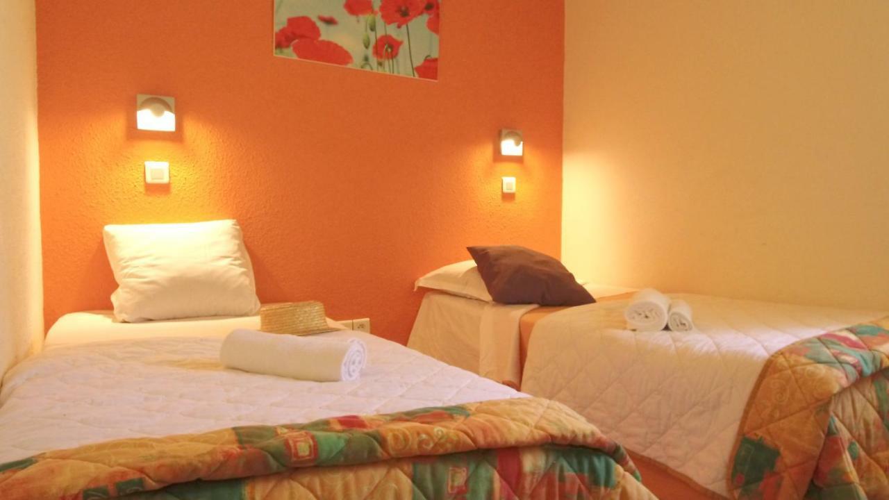 Vvf Sud Aveyron Hotell Brusque Exteriör bild