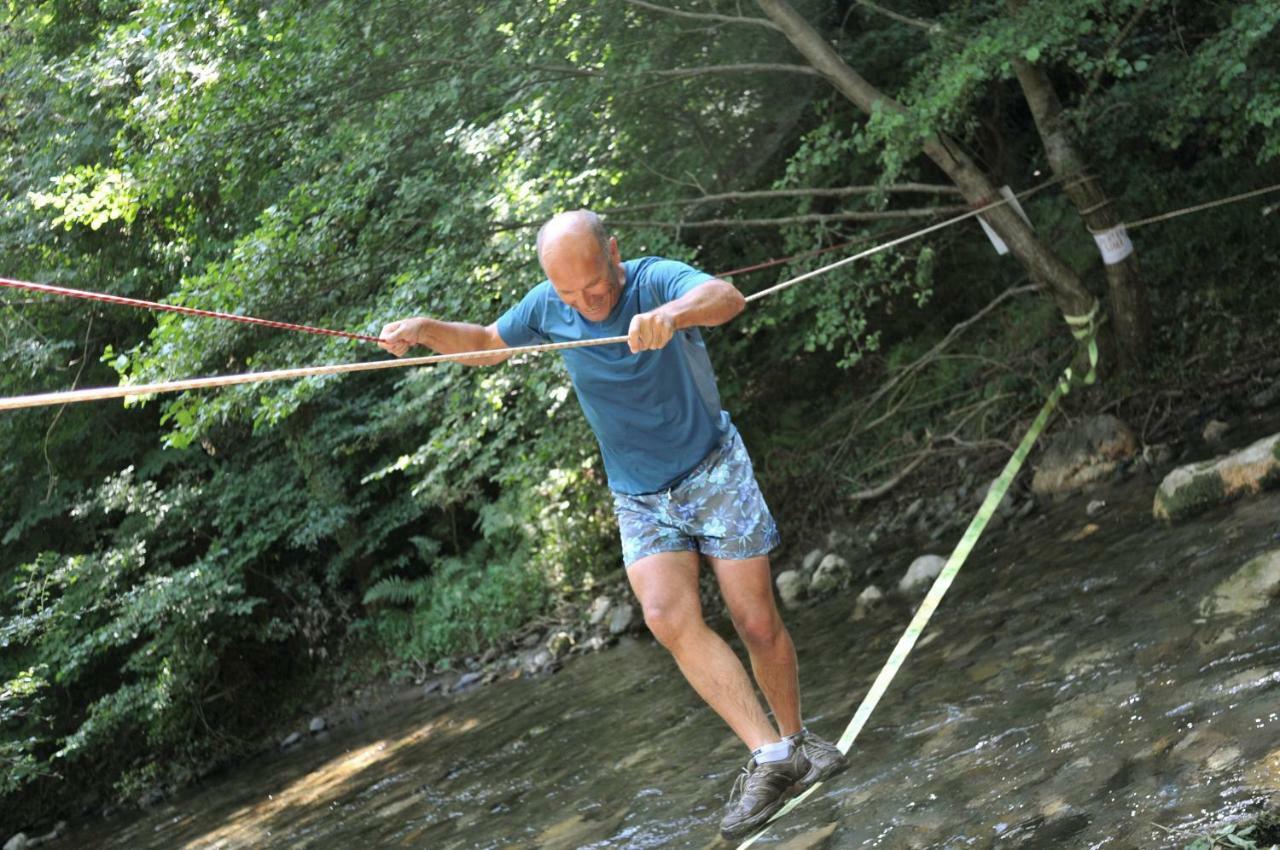 Vvf Sud Aveyron Hotell Brusque Exteriör bild